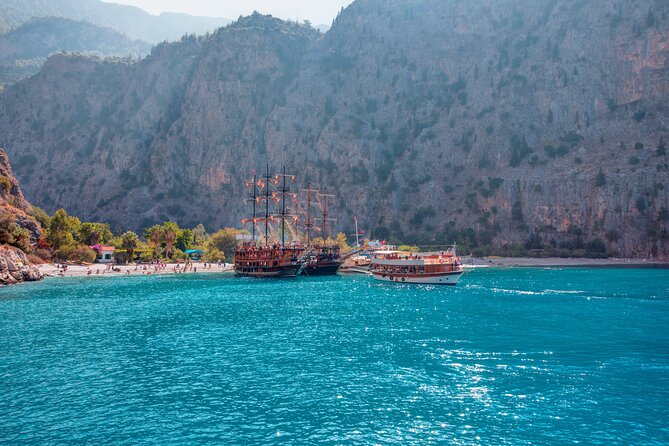 Blue Lagoon, Butterfly Valley and Oludeniz Islands Boat Trip - What the boat atmosphere is really like