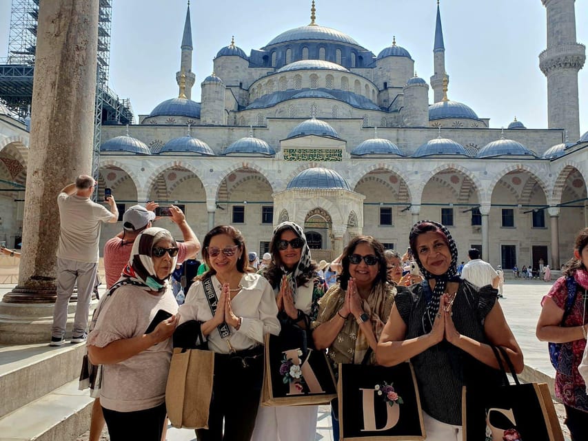 Blue Mosque, Hagia Sophia & Basilica Cistern, Hipodrom Tour - The Blue Mosque and its famous blue tiles