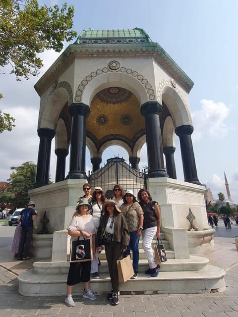 Blue Mosque, Hagia Sophia & Basilica Cistern, Hipodrom Tour - Dress rules that can make or break the visit