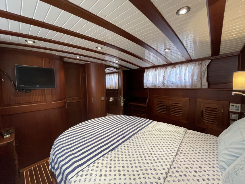 Bodrum: All-day Private Boat Cruise with Lunch - Booking details worth checking