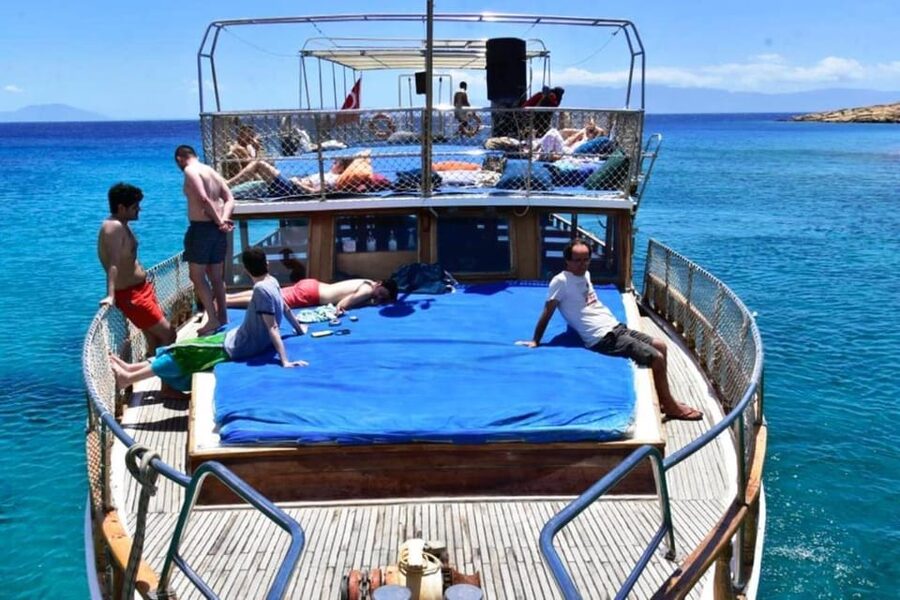 Bodrum Boat Tour with Lunch: Beaches and Islands - Black Island, Clear Water, and Hot Springs