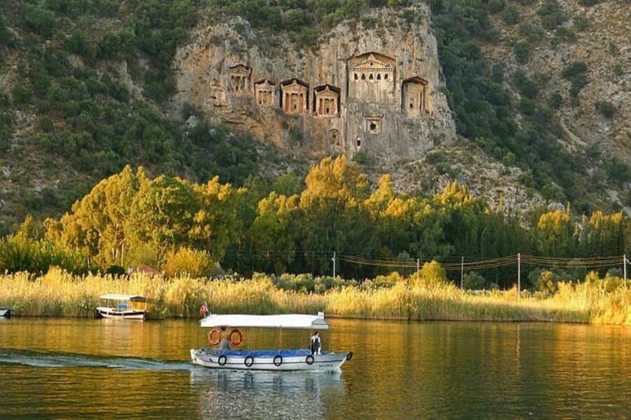 Bodrum: Dalyan Mud Baths & Iztuzu Beach Day Trip with Lunch - Leaving Bodrum for a full day on the road