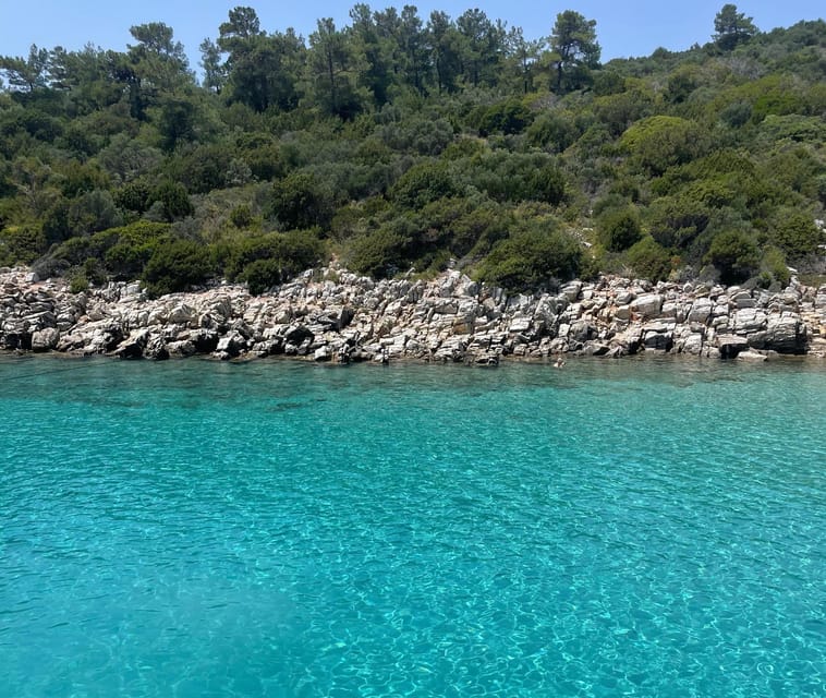 Bodrum: Orak Island Boat Trip with Lunch & Optional Transfer - Lunch on the boat
