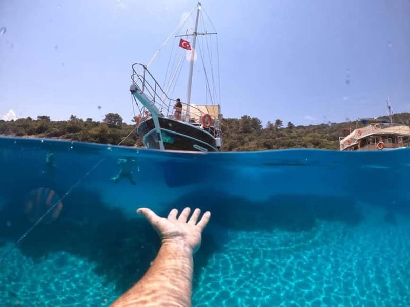 Bodrum: Orak or Black Island Boat Tour with Lunch - Black Island Cave Hot Spring: the warm-water opening