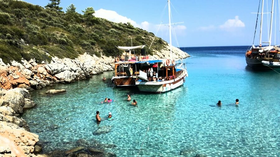 Bodrum: Peninsula Private Boat Tour with Lunch - Swimming, Snorkeling, and Time to Relax