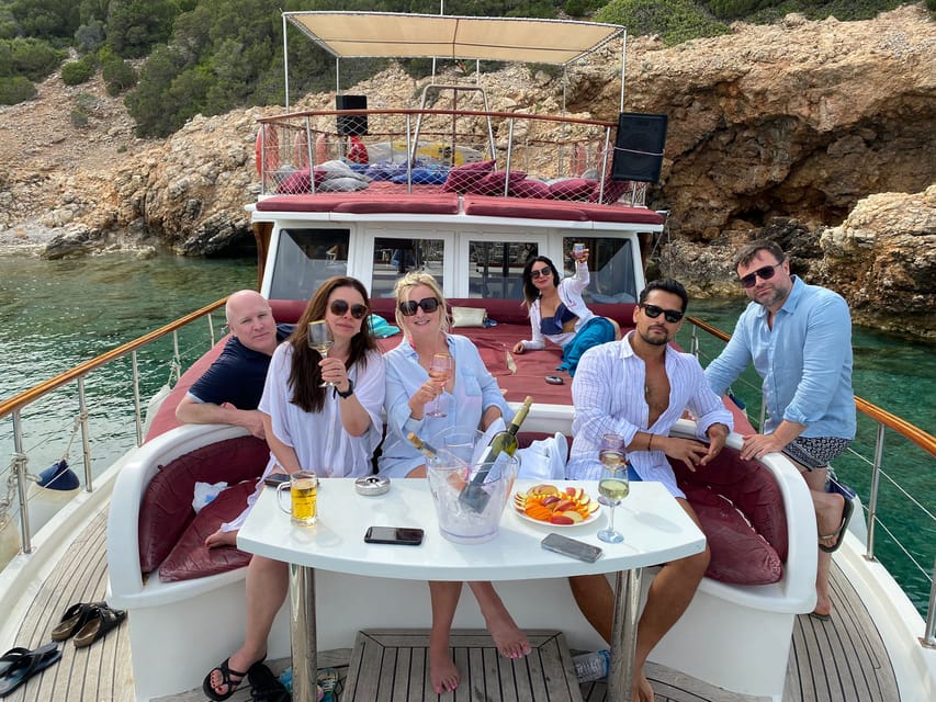 Bodrum: Peninsula Private Boat Tour with Lunch - Who Will Get the Most from This Tour?