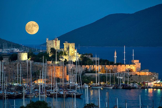 Bodrum Private city Tour: Guide Lunch Entrance Fees included. - Why this private Bodrum tour works well