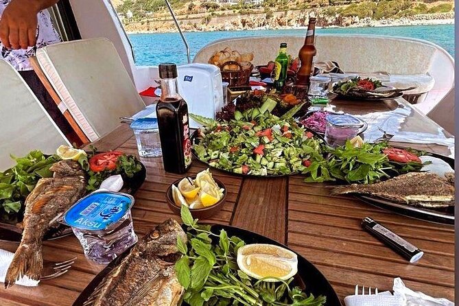 Bodrum Private Motor-Yacht Tour With Lunch For 6 Hours - Aquarius Bay: fish, swimming, and lunch