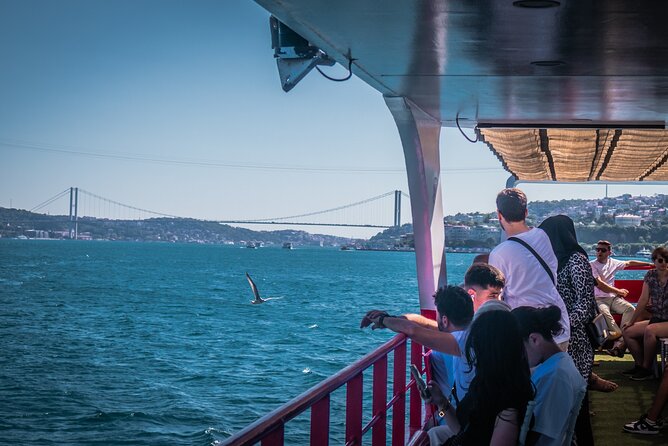 Bosphorus Cruise Boat Tour İstanbul And Golden Horn With Guide - Why Seeing Istanbul by Boat Is Worth Your Morning