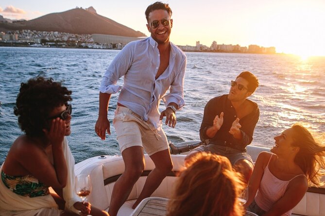 Bosphorus Evening Cruise: Dinner, Live Shows & Private Table - What the $32.65 price really includes