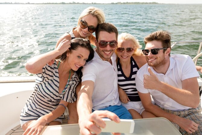 Bosphorus Evening Cruise: Dinner, Live Shows & Private Table - Dinner, private tables, and the show schedule