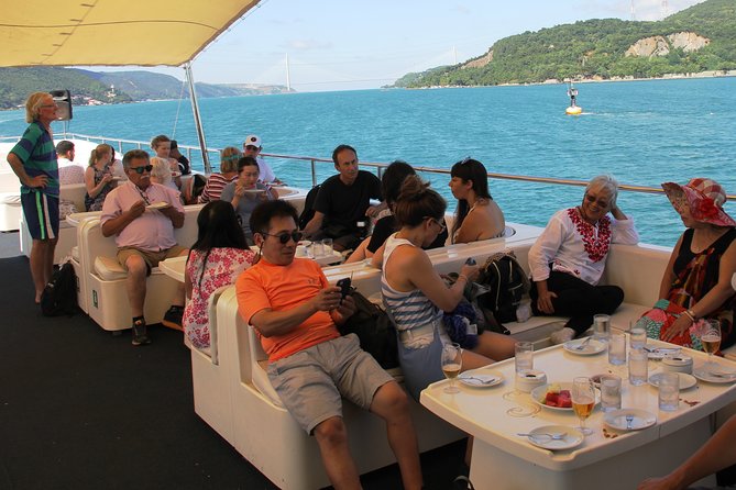 Bosphorus Luxury Lunch Cruise & Black Sea Swimming Experience - Lunch on the water