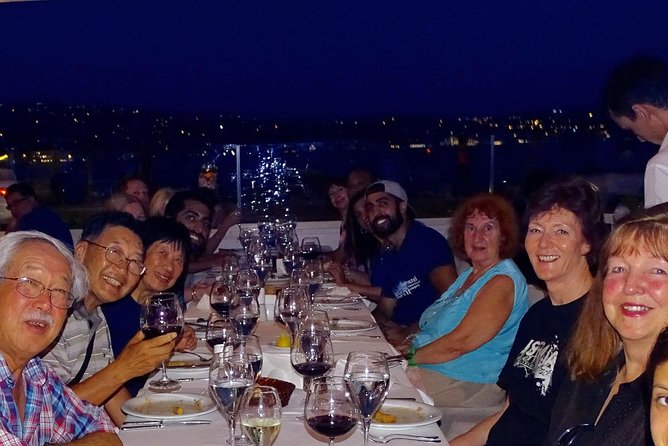Bosphorus Night Cruise: Dinner, Drinks & Hotel Pickup - Who should book this cruise?