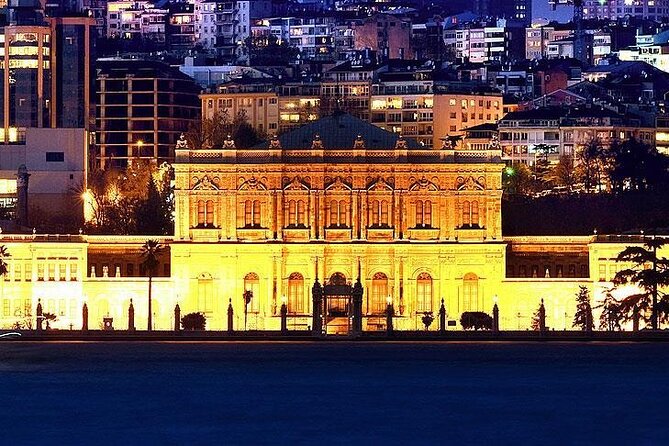 Bosphorus Night Cruise on the Luxury Yacht - Ortaköy and the first Bosphorus Bridge