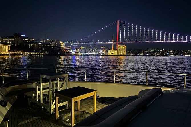 Bosphorus Night Cruise on the Luxury Yacht - Dolmabahçe Palace and the first Ottoman views