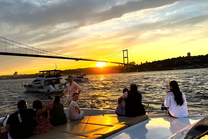 Bosphorus Sunset Yacht Cruise with Snacks and Live Guide - Beylerbeyi Palace and the villages of the European shore