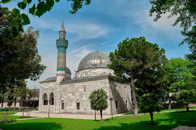 Bursa And Uludağ Tour From İstanbul Included Lunch & Cable Car - Bursa’s Green Mosque and Ottoman sights
