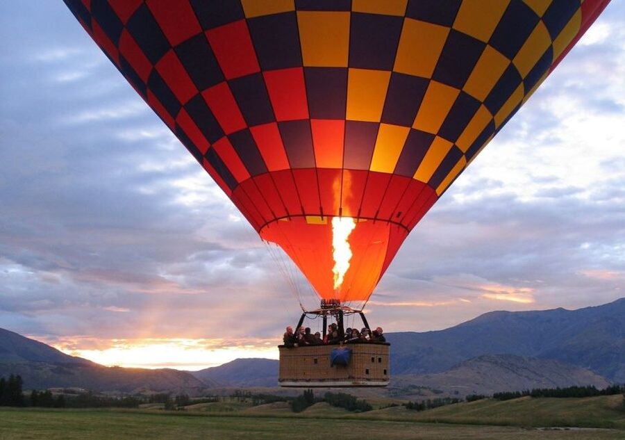 Cappadocia: Cat/Ihlara Valley Sunrise Hot Air Balloon Ride - What the strongest feedback tells you
