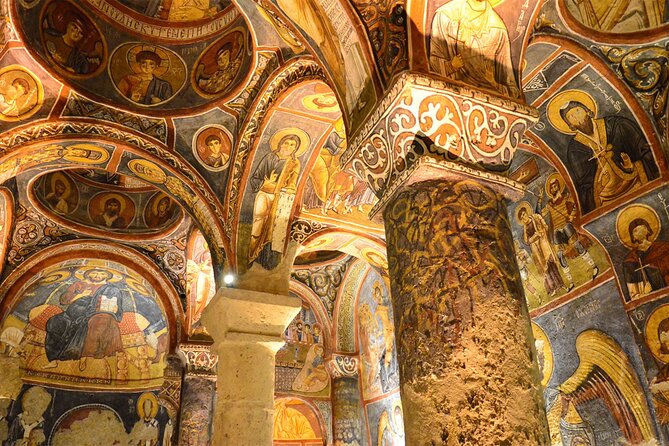 Cappadocia Daily Red Tour with Lunch - Avanos: Pottery, Carpets, and the Red River
