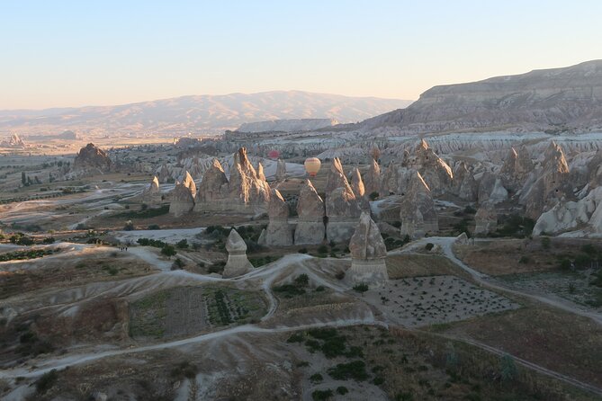 Cappadocia Erciyes Ski Tour And Red Tour 2 days - Pigeon Valley and Uchisar’s Stone Streets
