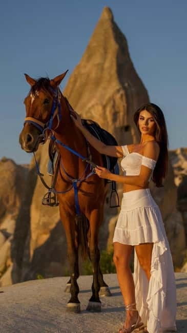 Cappadocia: Fascinating Horse Tour in Göreme Valleys - Why horseback riding fits Cappadocia so well