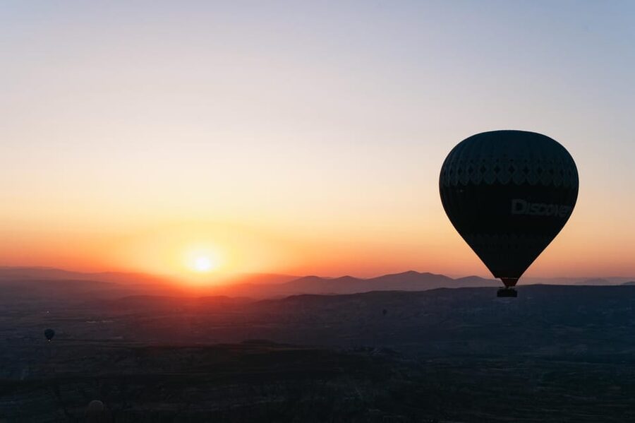 Cappadocia: Goreme Hot Air Balloon Flight at Sunrise - The basket size and what it means
