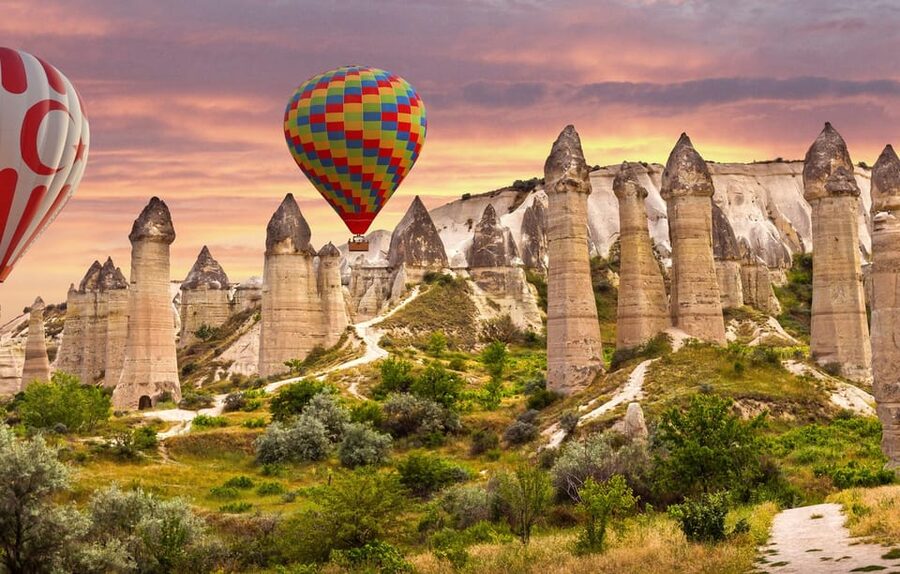 Cappadocia: Göreme Sunrise Hot Air Balloon Ride w/ Breakfast - The 5 AM pickup and ride to the launch site