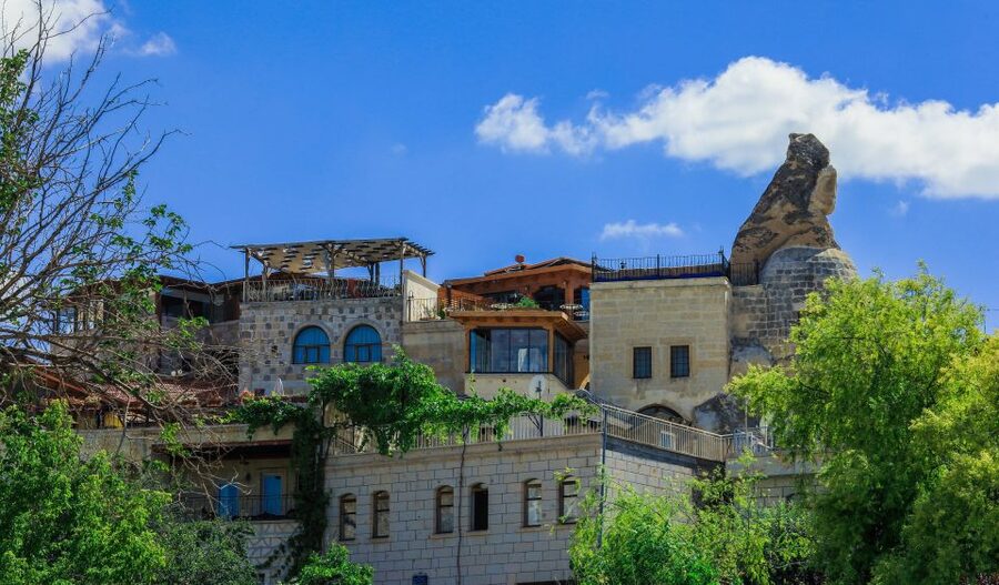Cappadocia Half-Day Jeep Off-Road Adventure - The old jeep and the guide make a difference