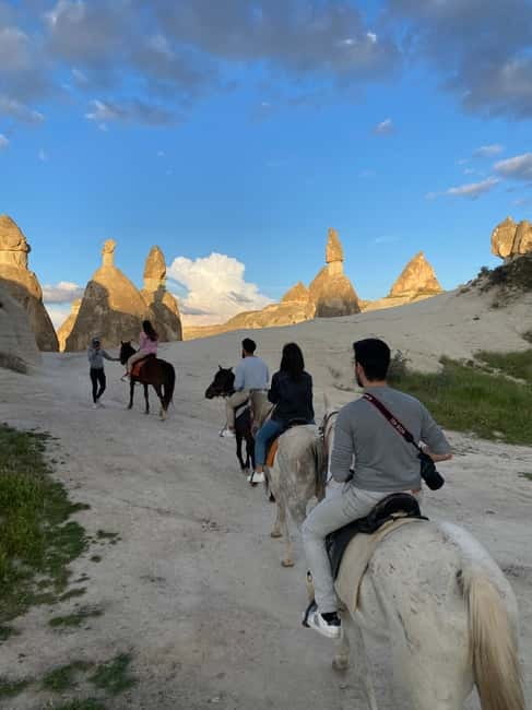 Cappadocia: Horse Riding Tour with Sunrise or Sunset Options - Sunrise, balloons, or sunset colors?