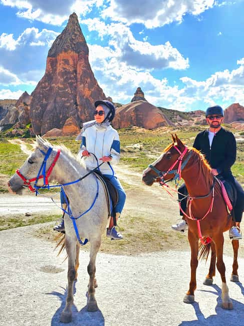 Cappadocia : Horseback riding with fantastic view - Key points to know before you book