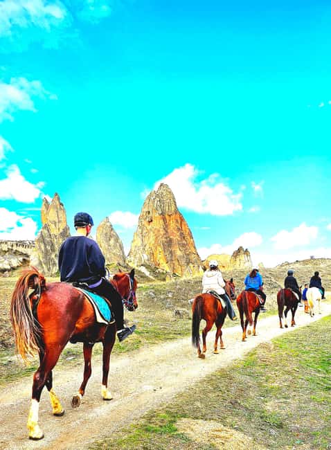 Cappadocia : Horseback riding with fantastic view - Sword Valley and the quieter trail feeling