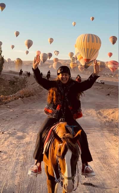 Cappadocia : Horseback riding with fantastic view - Love Valley and White or Honey Valley