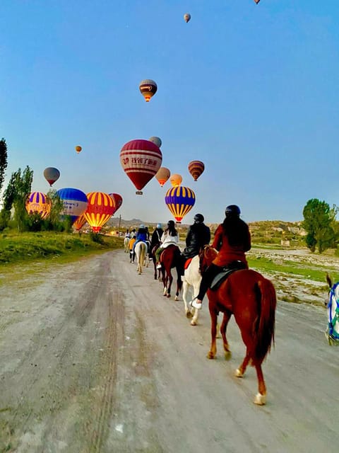 Cappadocia: Horseback Tour with Sunrise and Sunset Options - Sunrise, sunset, or daytime: choosing the right hour