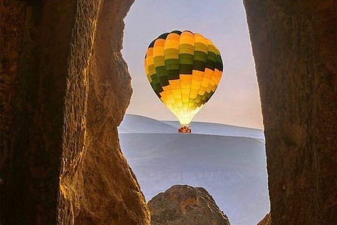 Cappadocia Hot Air Balloon Ride / Skyway Balloons - Sunrise views and the best place to look