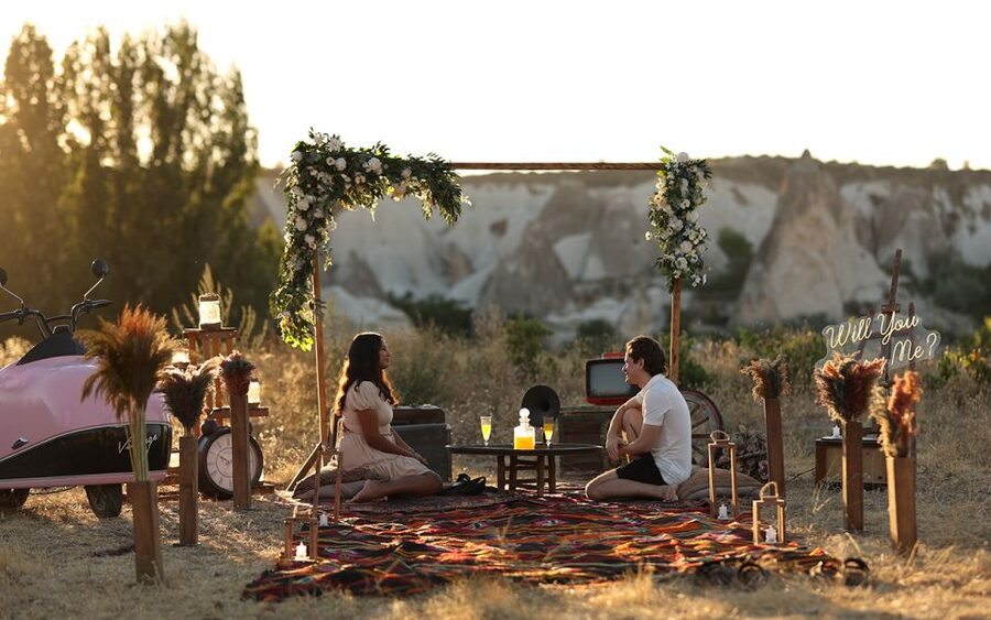 Cappadocia: Love Valley Proposal Service with Transfers - Key points to know before booking