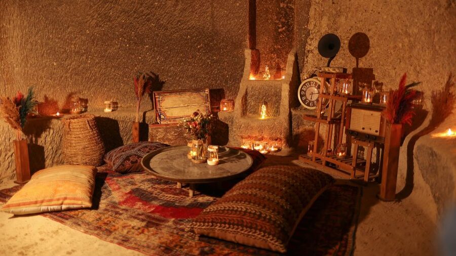 Cappadocia: Love Valley Proposal Service with Transfers - Arriving at the prepared Marry Me setup