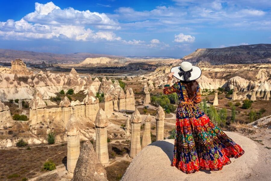 Cappadocia: North (Red) Tour With Lunch options - Guides, drivers, and the human side of the tour
