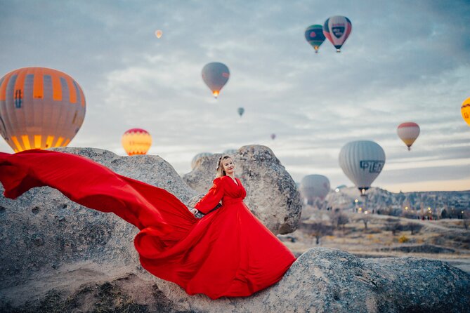 Cappadocia Photoshoot with Flying Dress & Instagram Reels - Starting before the balloons rise