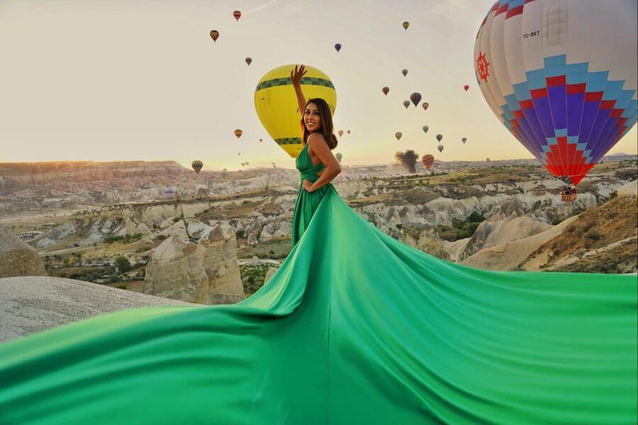 Cappadocia: Private Outdoor Photoshoot at Sunrise w/Transfer - Extra settings and paid upgrades