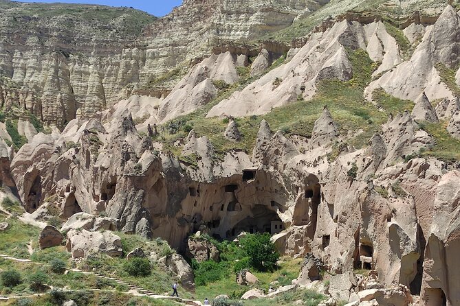 Cappadocia PRIVATE TOUR, All in One Day ,with guide( ENG-Portguse - Pigeon Valley and the Ürgüp symbols