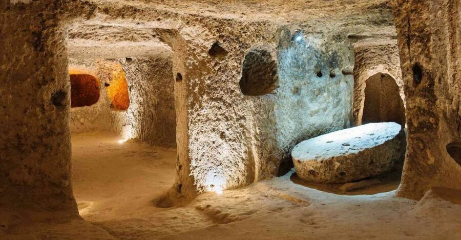 Cappadocia: RED & GREEN MIX TOUR - Pigeon Valley and Uçhisar: views from below and above