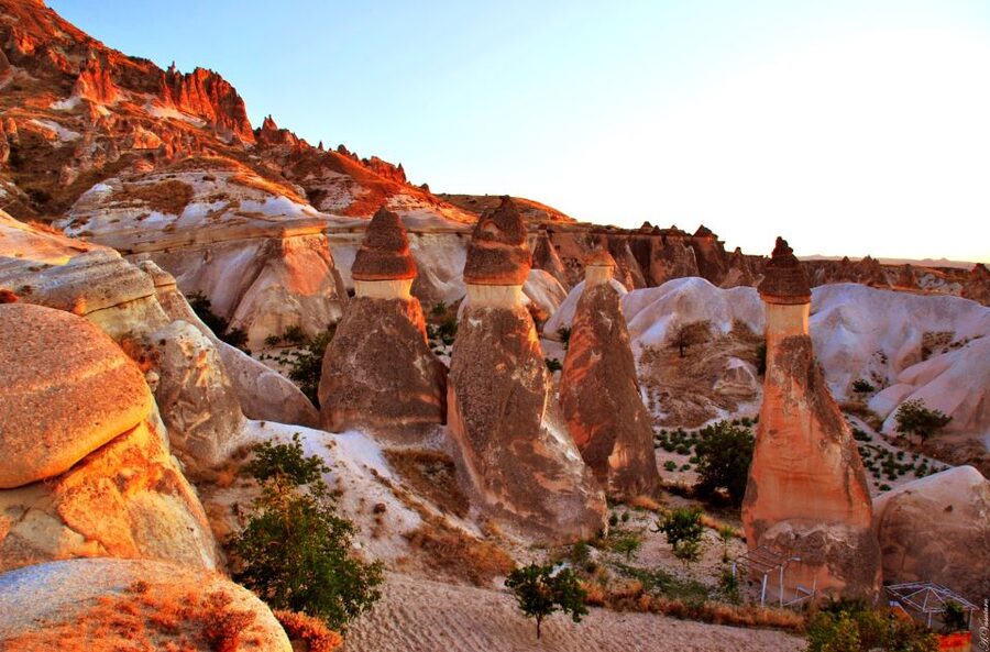 Cappadocia: Red Tour with Entry Fees and Lunch - Göreme Open Air Museum and the cave churches
