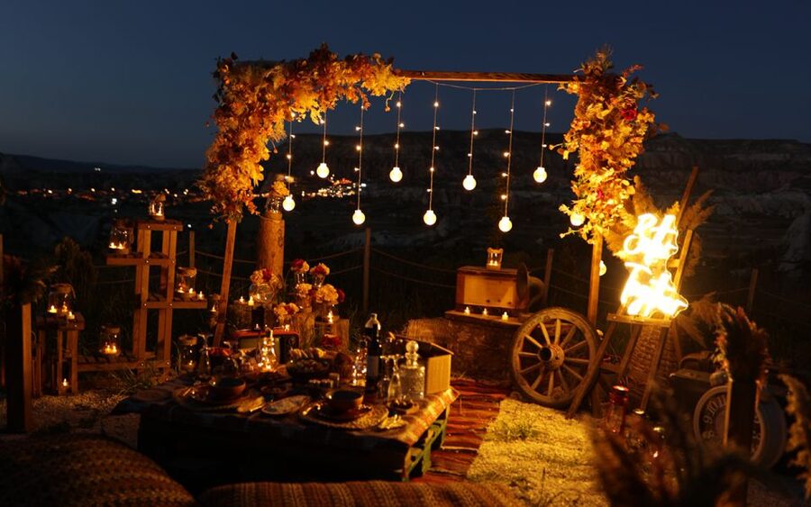 Cappadocia: Romantic Concept Dinner in the Valley - A private dinner in Cappadocia’s most dramatic setting