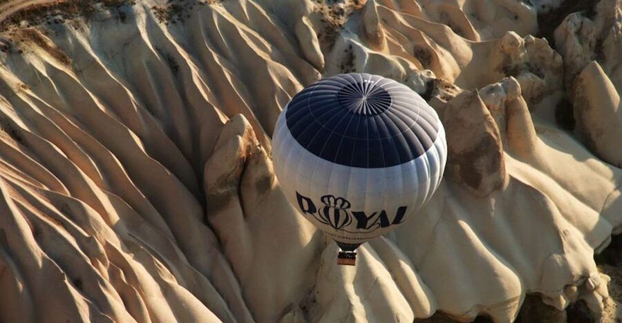 Cappadocia: Royal Queen Hot Air Balloon Tour at Sunrise - The early pickup and the pre-flight wait