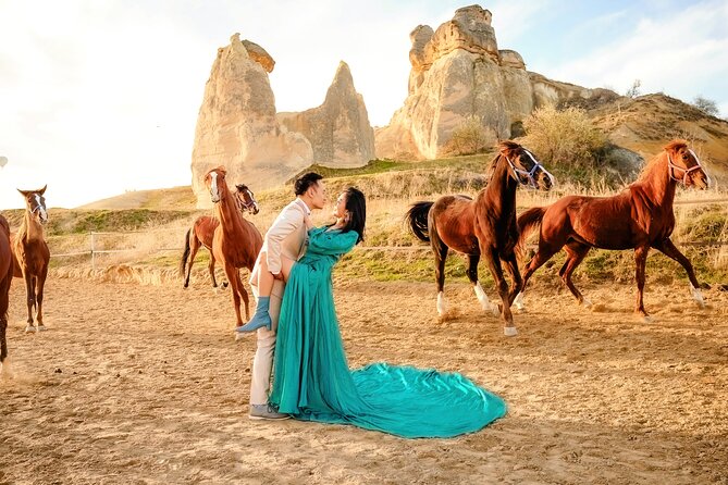 Cappadocia Running Horses Photoshoot with Private Pickup - Getting ready for the running horses