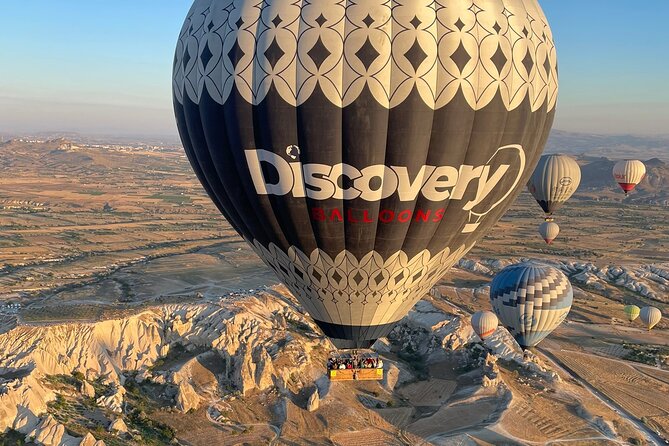 Cappadocia Sunrise Hot Air Balloon Flight / Discovery Balloons - The one-hour flight over Göreme