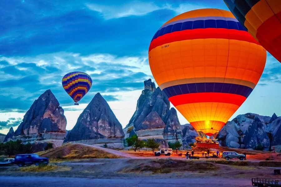 Cappadocia: Sunrise Hot Air Balloon, Göreme & Fairy Chimneys - Key points to know before booking