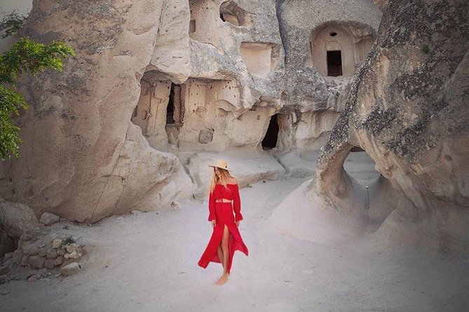 Cappadocia Tour from Istanbul 2 Days 1 Night by Plane included Balloon Ride - Day two: Derinkuyu, Ihlara Valley, and the Green Tour