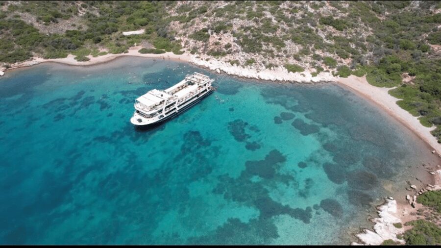 Cesme: Islands and Bays Boat Trip with BBQ Lunch - Key points before you book