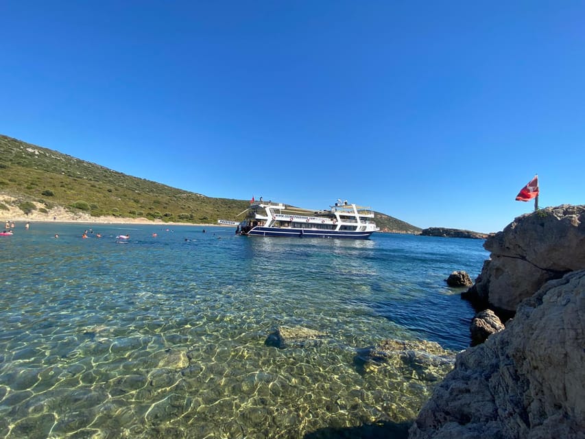 Cesme: Islands and Bays Boat Trip with BBQ Lunch - Who will enjoy this cruise most